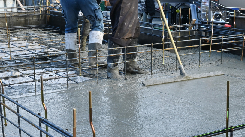 In this article, Valderci Malagosini Machado analyzes why curing is a decisive stage for achieving high-quality concrete structures.